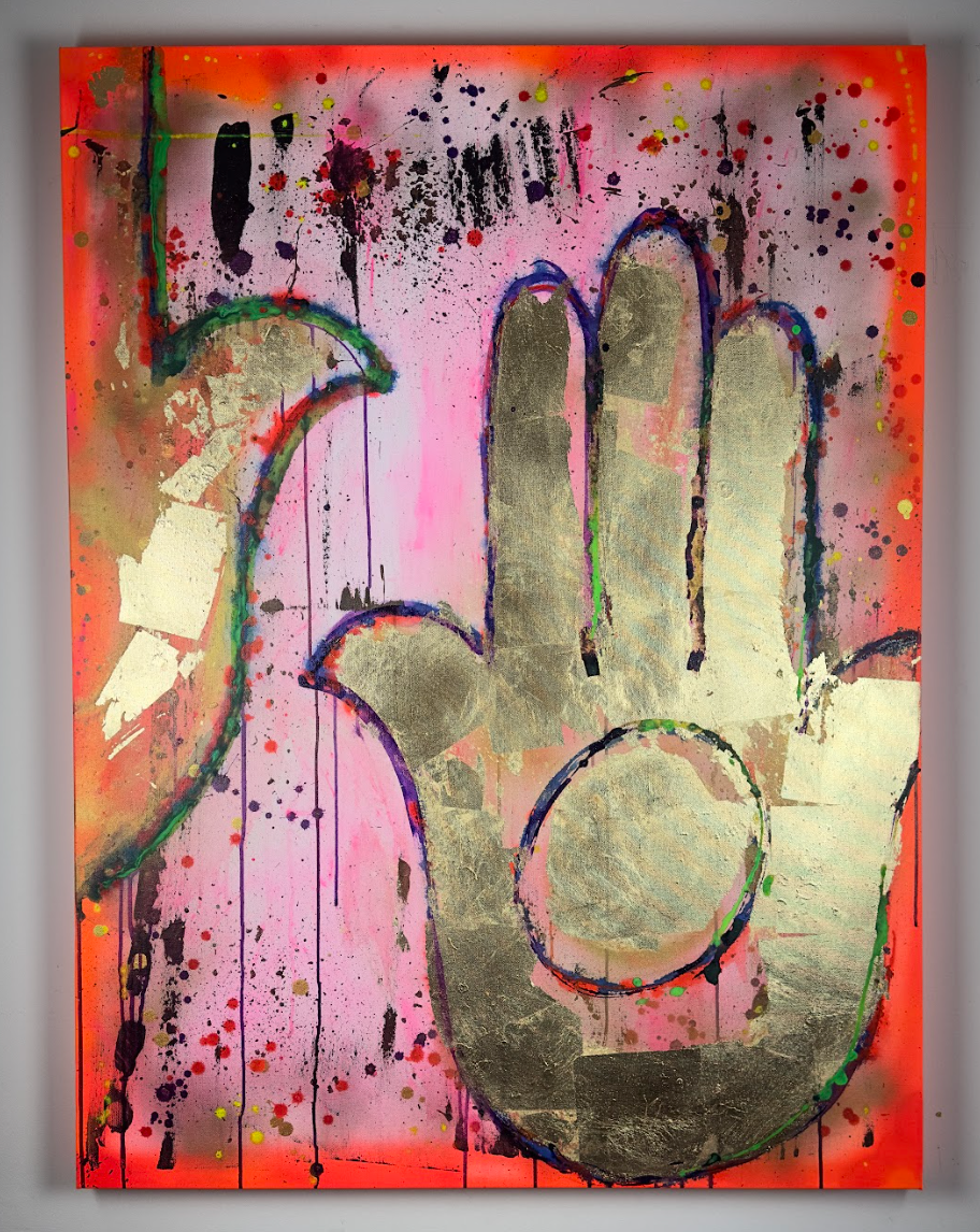 Fluorescent Red Hamsa